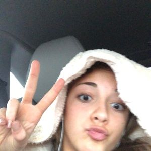 Meet your Posher, Jessie